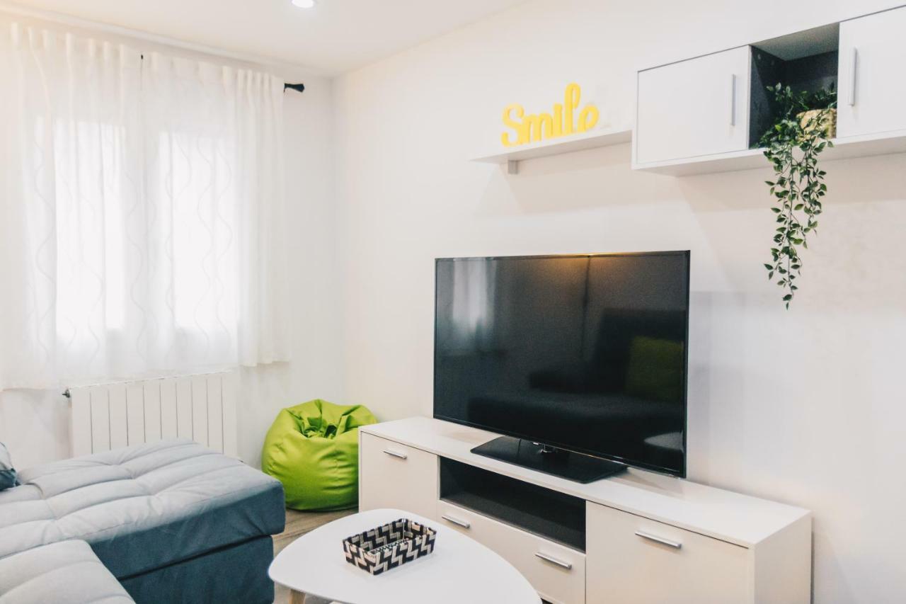 Aiara By People Apartment *