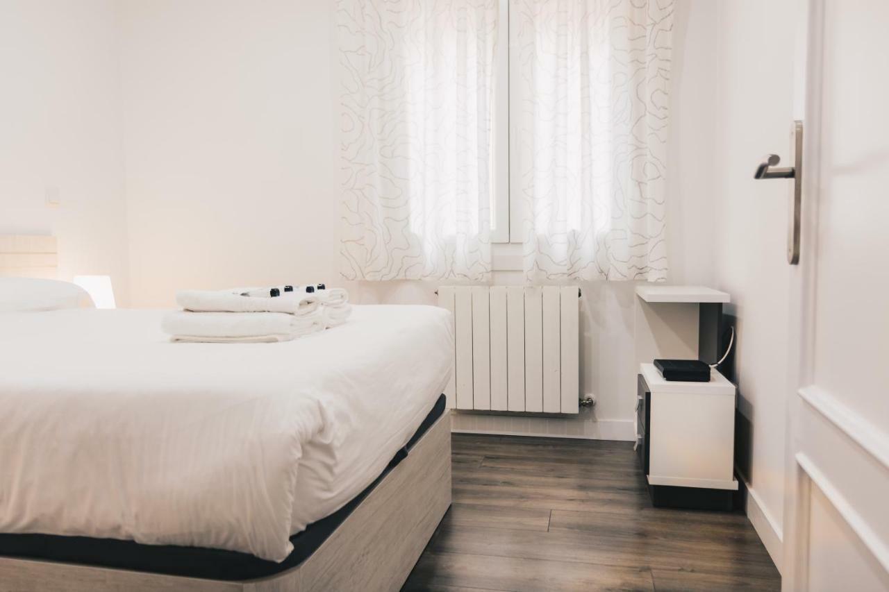 Aiara By People Apartment